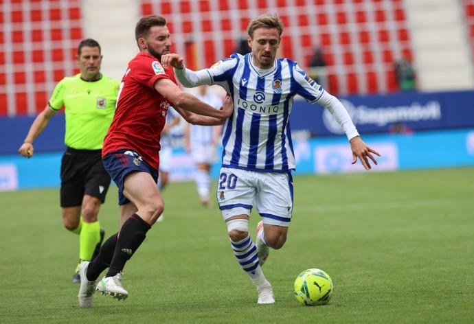 Nacho Monreal, durante el partido de la pasada temporada 2020-21 en El Sadar, el último que ha disputado.