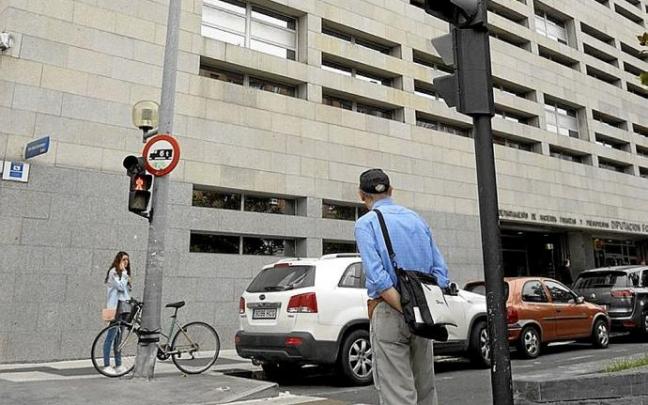 Fachada de la Hacienda Foral de Álava. Foto: DNA