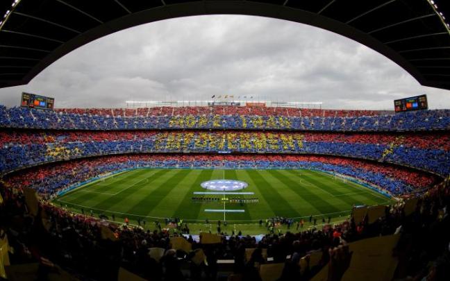Imagen del Camp Nou durante el partido entre Barcelona y Real Madrid.