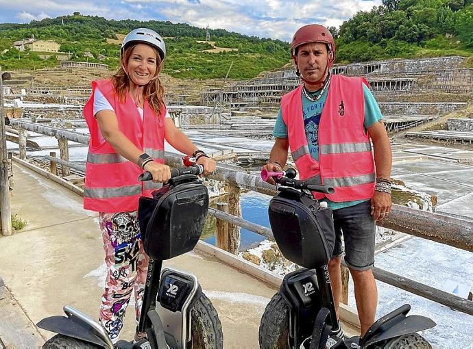 Estela Pérez de Nanclares y Esteban Salazar, socios de de Salt Way Valle Salado. Foto: Cedida