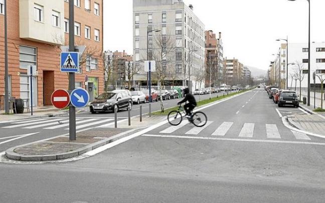 Avenida de la Ilustración, en Zabalgana. Foto: Pilar Barco