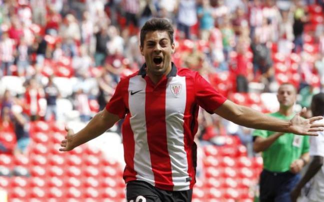 Asier Villalibre festeja el gol que le marcó al Mallorca con el Bilbao Athletic en la temporada 2015-16. Asier Villalibre festeja el gol que le marcó al Mallorca con el Bilbao Athletic en la temporada 2015-16.
