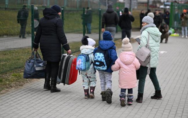 Refugiados ucranianos que huyen de la guerra.