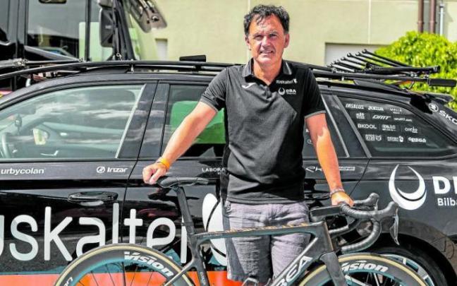 Jesús Ezkurdia: "El regreso del Euskaltel-Euskadi a la Vuelta supone el retorno de un pueblo a una gran competición"