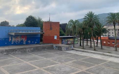 El derribo del escenario y la zona de palmeras, en 2022. El derribo del escenario y la zona de palmeras, en 2022.