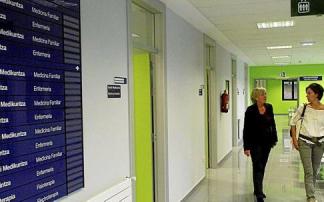 Salud aseguró ayer que no habrá ningún recorte de servicios en los centros sanitarios. Foto: Jose M. Martínez Salud aseguró ayer que no habrá ningún recorte de servicios en los centros sanitarios. Foto: Jose M. Martínez