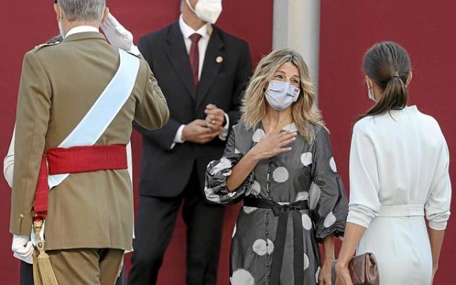 La vicepresidenta segunda del Gobierno español, Yolanda Díaz, saluda a los reyes. Foto: Europa Press La vicepresidenta segunda del Gobierno español, Yolanda Díaz, saluda a los reyes. Foto: Europa Press
