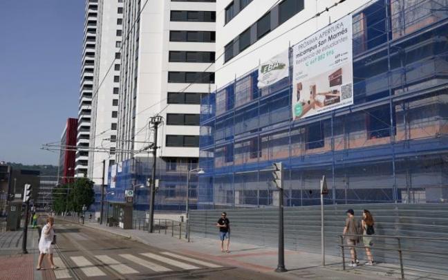 La nueva residencia se abrirá para este curso 2022/2023 en tres de las torres de Garellano.