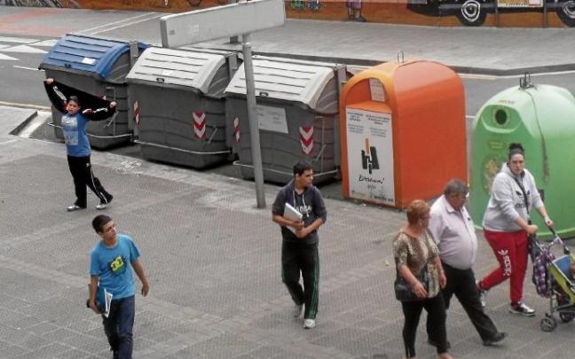 Un total de 97 municipios de Bizkaia han tomado parte en la elaboración del nuevo plan de residuos. Un total de 97 municipios de Bizkaia han tomado parte en la elaboración del nuevo plan de residuos.