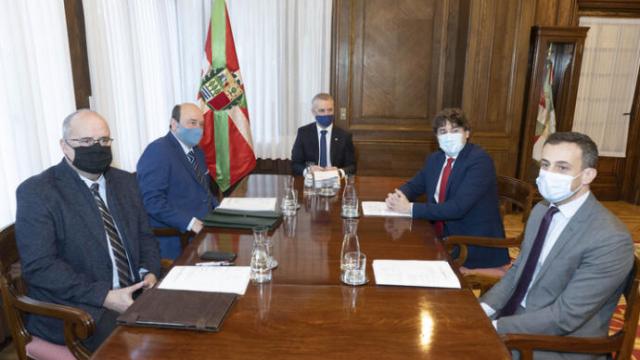 El lehendakari ha cerrado este miércoles la ronda de contactos con los partidos vascos para analizar la actual situación.