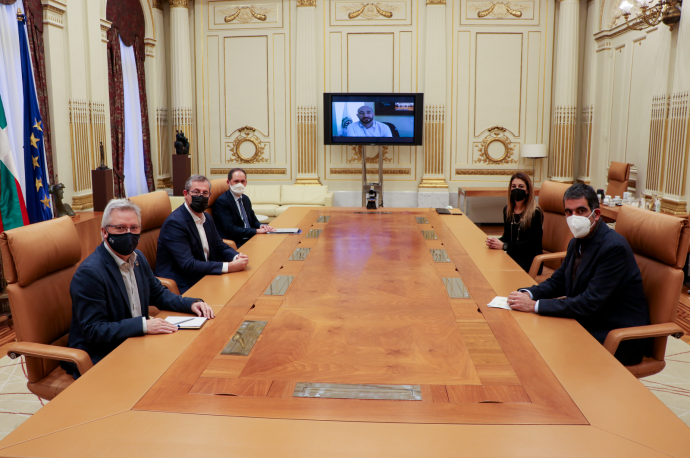 Reunión mantenida hoy entre la Diputación de Gipuzkoa y los alcaldes sobre los fondos COVID-19