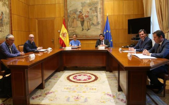 Una de las reuniones celebradas para llegar al preacuerdo.