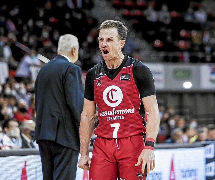 Frankie Ferrari celebra con rabia durante un partido de esta temporada. Foto: ACB Photo/E. Casas