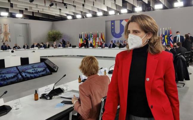 Teresa Ribera, en el encuentro de Amiens, Francia.