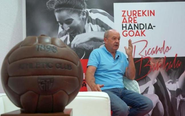 El precandidato a las elecciones del Athletic, Ricardo Barcala, asegura que dará el nombre del director deportivo cuando sea oficialmente candidato El precandidato a las elecciones del Athletic, Ricardo Barcala, asegura que dará el nombre del director deportivo cuando sea oficialmente candidato