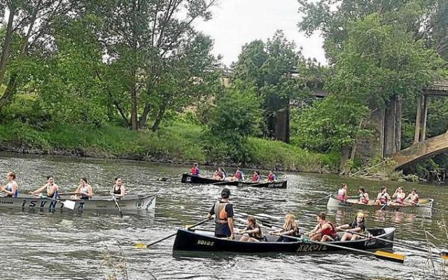 Navegando por el río Ebro a su paso por Lapuebla. Foto: P.J.P.
