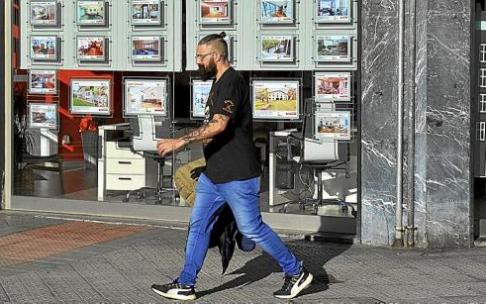 Las entidades financieras anticipan un “endurecimiento” de las condiciones de los préstamos. Foto: O. González