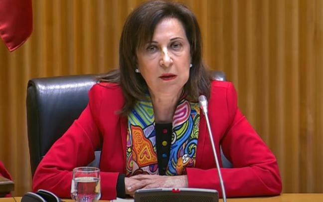 Robles durante su comparecencia en la Comisión de Defensa del Congreso. Robles durante su comparecencia en la Comisión de Defensa del Congreso.
