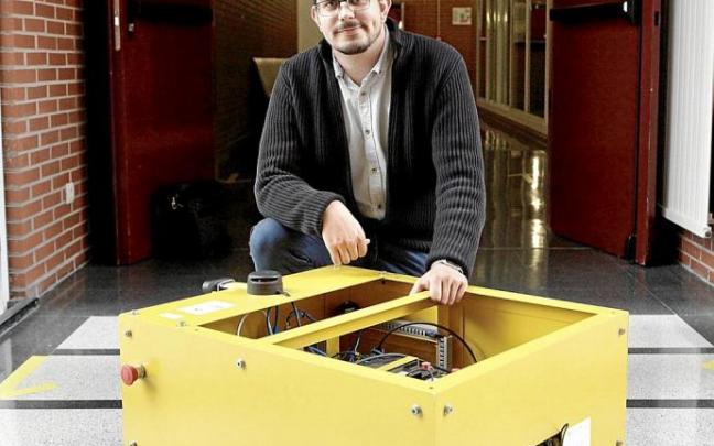 Teso, en la Escuela de Ingenieros.