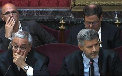 Romeva y Junqueras en el juicio del procés. Romeva y Junqueras en el juicio del procés.