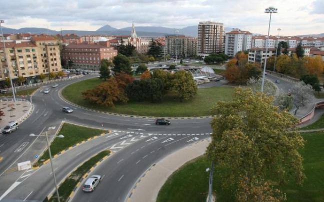 Vista aérea de la rotonda de la Plaza de los Fueros.