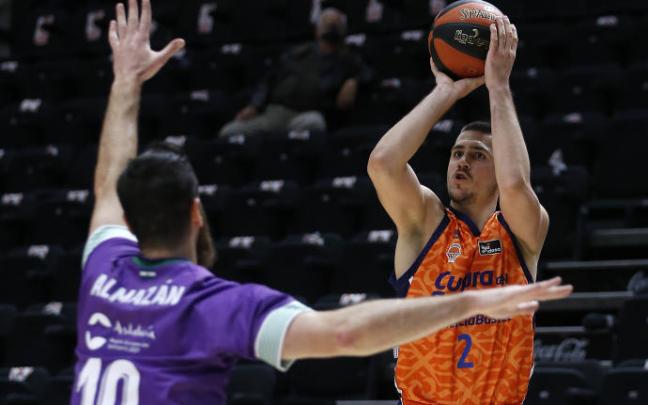 Marinkovic aportará lanzamiento exterior a la plantilla de Dusko Ivanovic