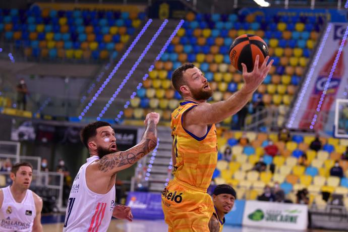 Matt Costello durante un partido de esta temporada con el Gran Canaria