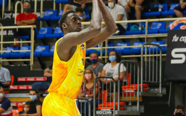 Ilimane se dispone a lanzar un lanzamiento en Fuenlabrada.