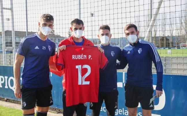 De izquierda a derecha, Lucas Torró, Rubén Pascual, Kike Barja y Jon Moncayola.