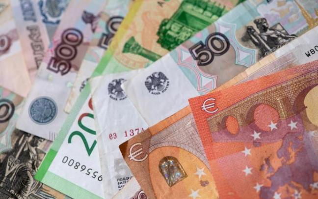 Rublos y euros.