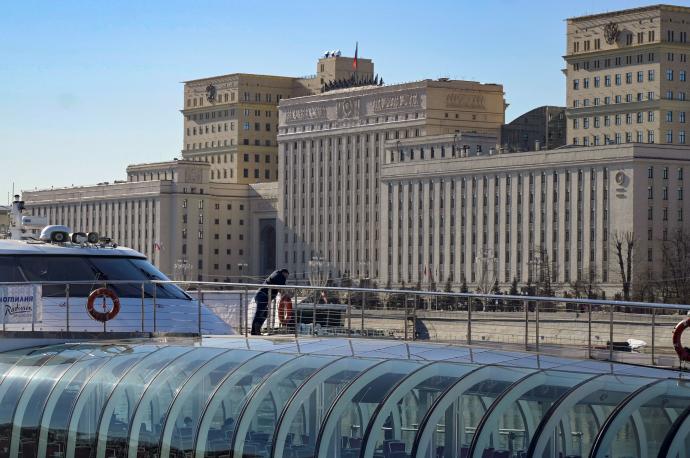 Vista de la sede del Ministerio de Defensa ruso en Moscú.