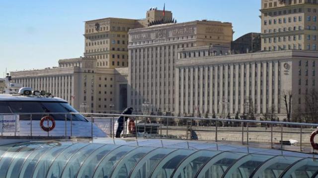 Vista de la sede del Ministerio de Defensa ruso en Moscú.