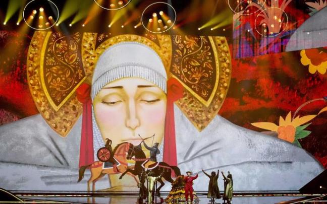 Actuación del grupo ruso Manizha en la semifinal de Eurovisión de 2021