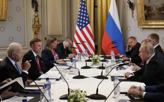 Rusia lamenta que EEUU se haya creído la posibilidad de una supuesta "invasión" de Rusia en Ucrania.