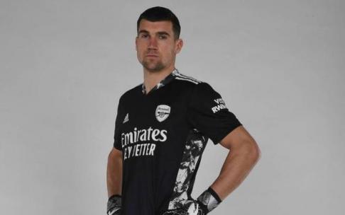 Ryan, con la camiseta del Arsenal.