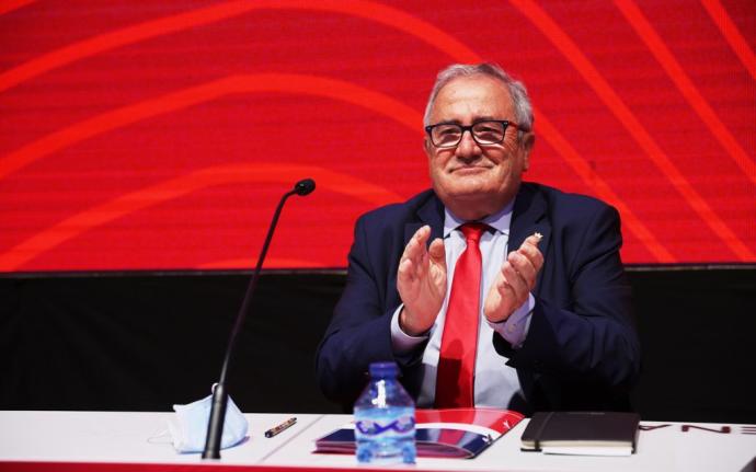 Luis Sabalza, durante una asamblea.