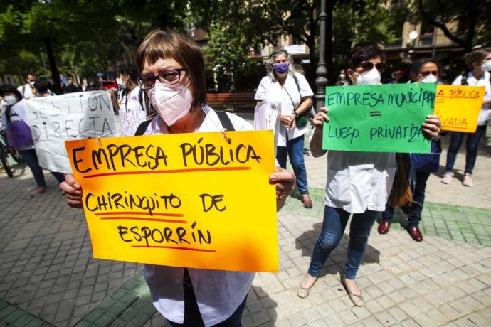 Concentración de sindicatos el pasado año contra los cambios en el Servicio de Atención a Domicilio (SAD) de Pamplona.