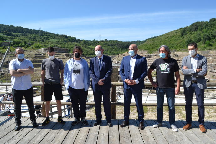 Presentación de Euskal Gatza en el Valle Salado