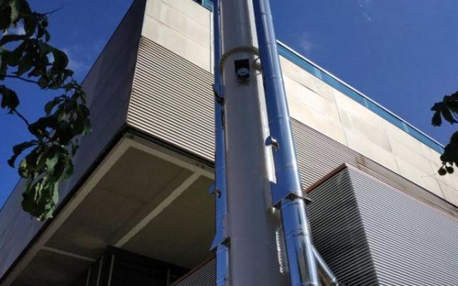 Instalación de caldera comunitaria en el Coronación, uno de los 'barrios de oro' de la capital alavesa.