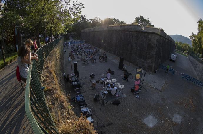 Asistentes al ciclo de Salas de Música en la Calle