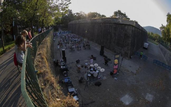 Asistentes al ciclo de Salas de Música en la Calle