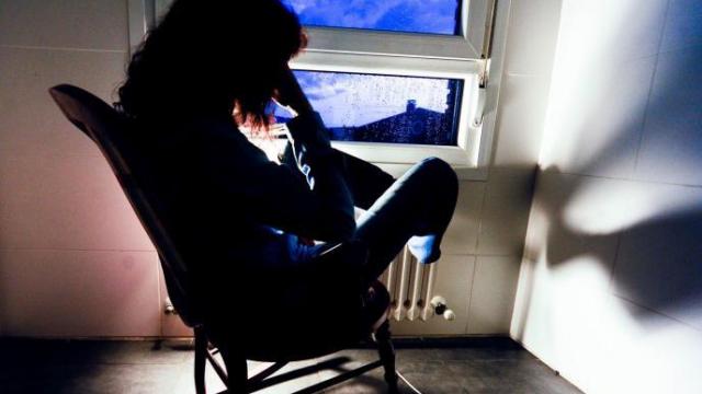 La OMS advierte de que el cambio climático plantea "graves riesgos" para la salud mental.