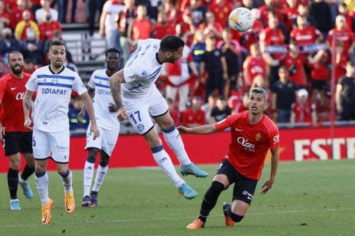 Salva Sevilla en el último Mallorca-Alavés