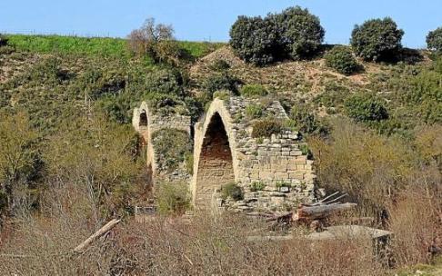 Vista del puente romano de Mantible.