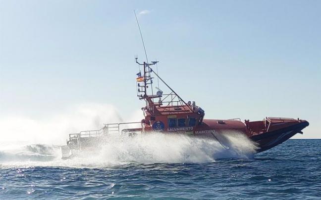 La embarcación Salvamar Macondo, de Salvamento Marítimo La embarcación Salvamar Macondo, de Salvamento Marítimo