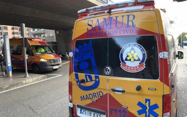 Los jóvenes apuñalados fueron atendidos por el Samur. Los jóvenes apuñalados fueron atendidos por el Samur.