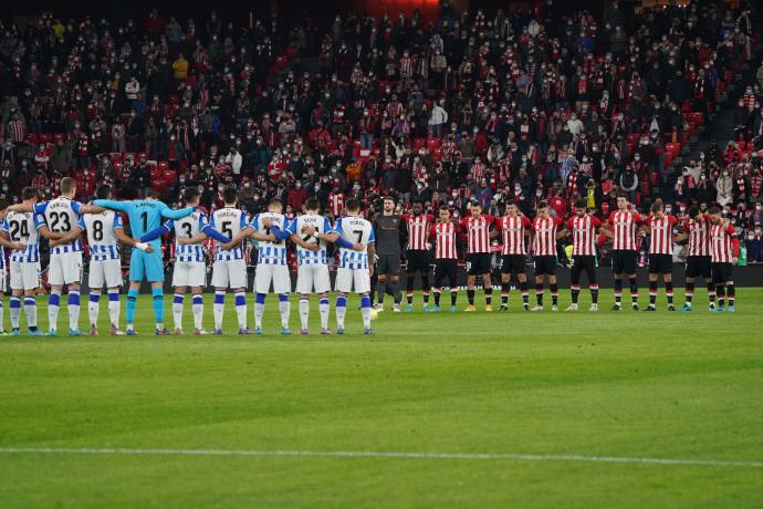 Minuto de silencio en San Mamés.