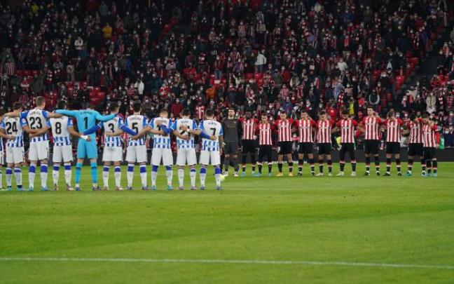 Minuto de silencio en San Mamés.