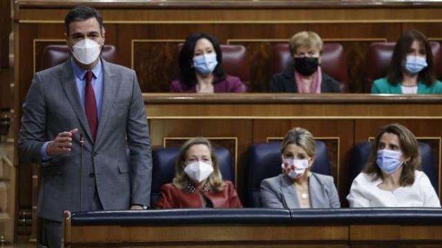 El presidente del Gobierno español, Pedro Sánchez, interviene durante la sesión de control al Gobierno.