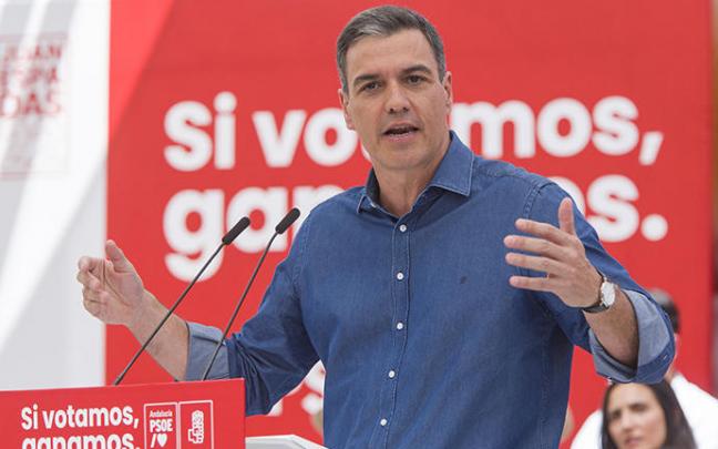 Sánchez interviene durante un acto en Málaga.